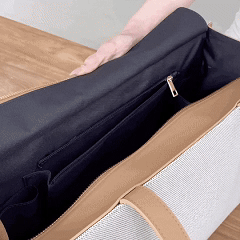 Canvas Shopper demonstration — upper compartment