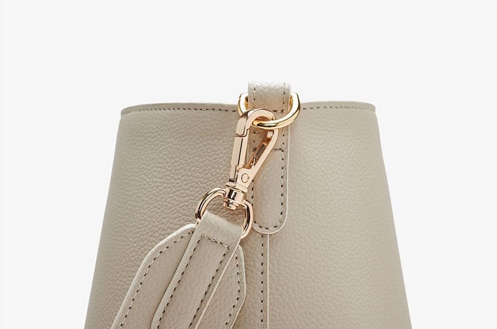 Strap attachment